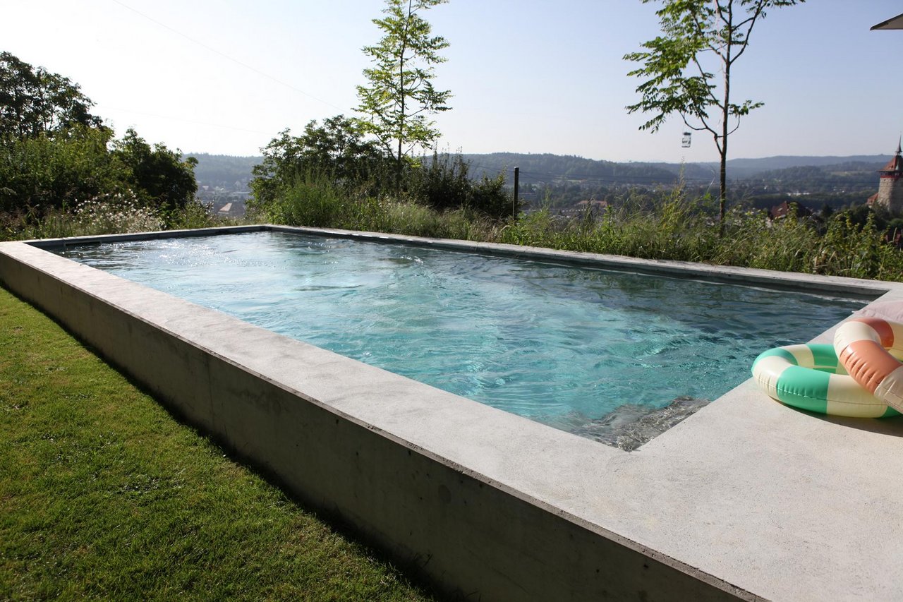Poolbecken aus Beton
