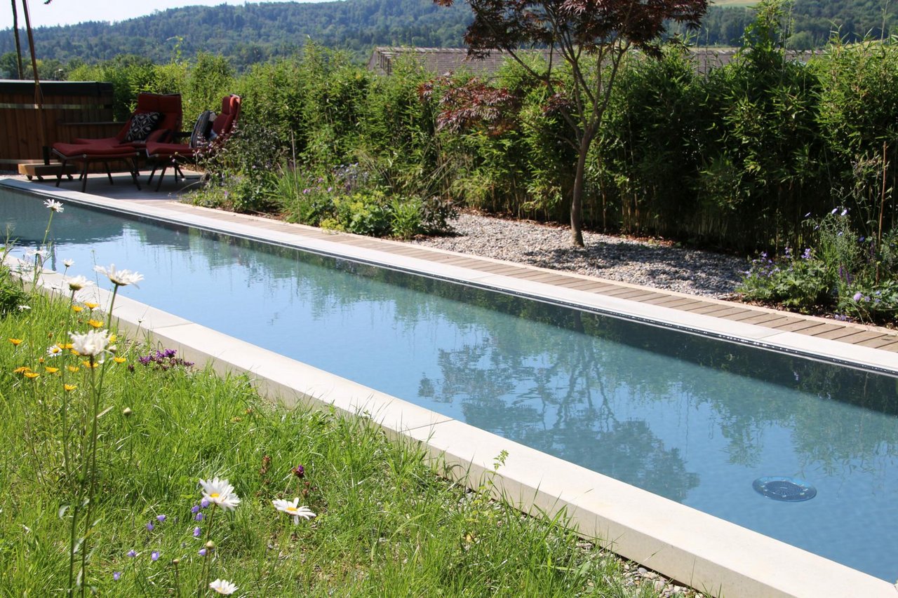 Wasserbecken auf Mass aus Beton
