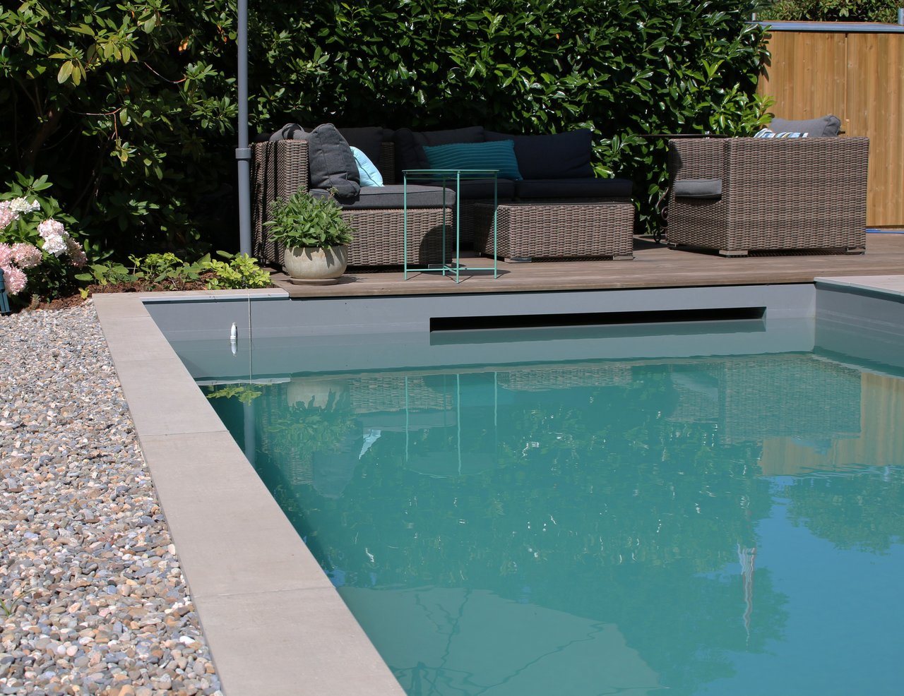 Biopool mit grauer Folie