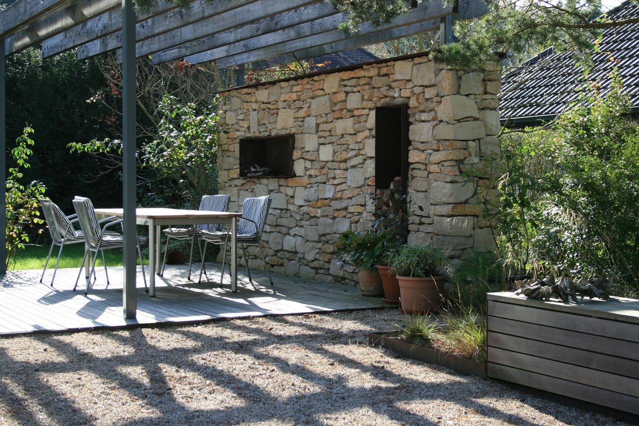 Sitzplatz unter Pergola